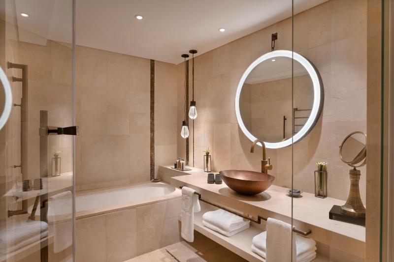 Double or Twin Room with Garden image 3