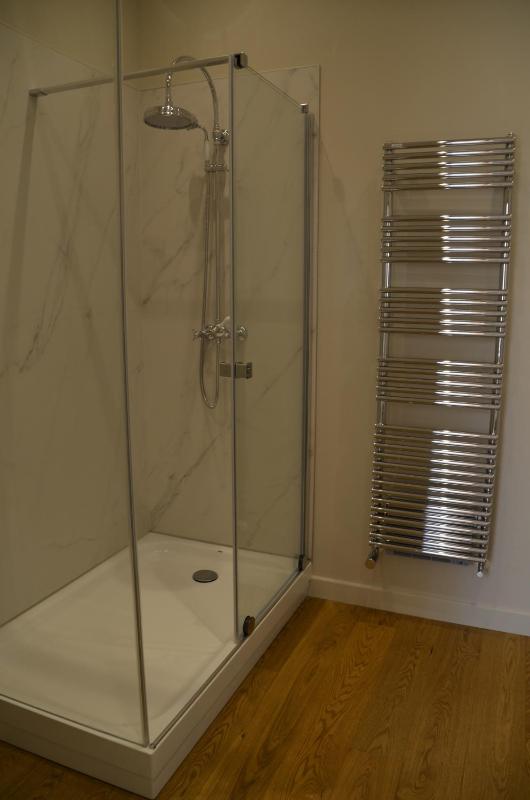 Deluxe Double Room image 2