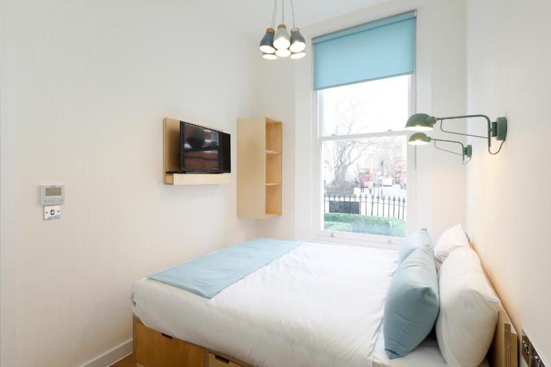 Standard Studio image 3