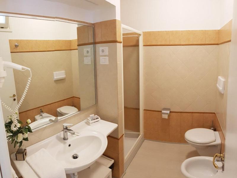 Triple Room image 2