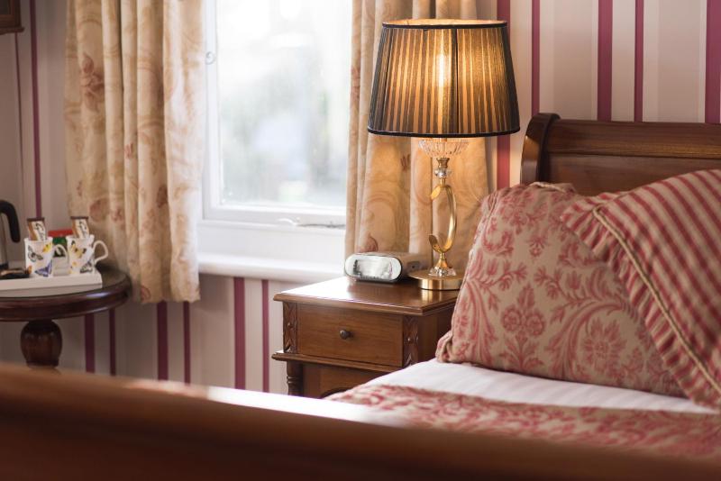 Deluxe Double Room image 2