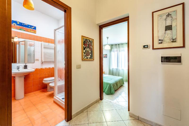 Apartment image 4