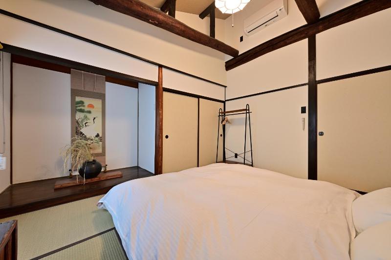 Luxury Machiya Takeya Nishijin - image 12