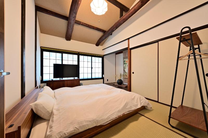 Luxury Machiya Takeya Nishijin - image 15