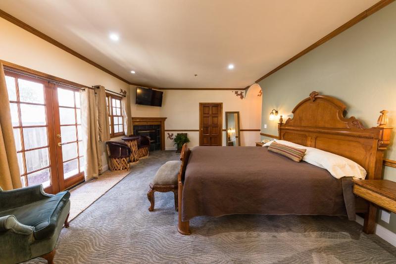 King Suite image 4