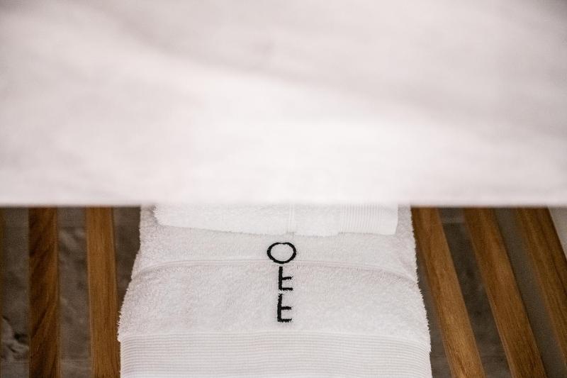 Hotel Off - image 10