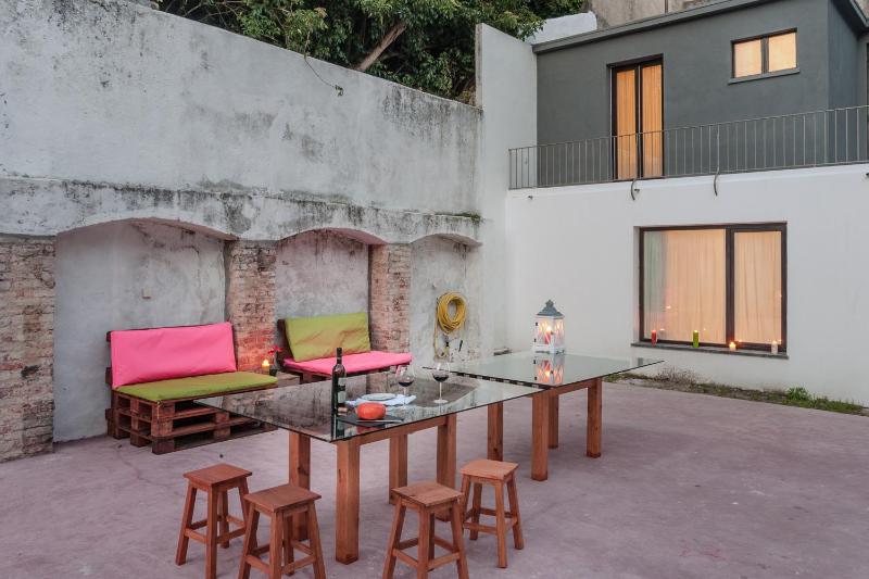 Double Room with Terrace with private bathroom image 2