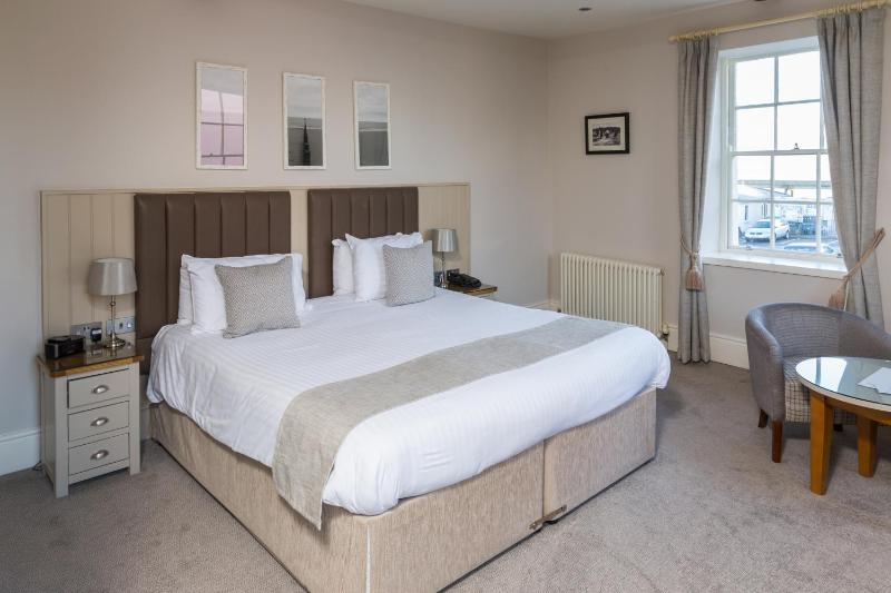 Superior Room image 3