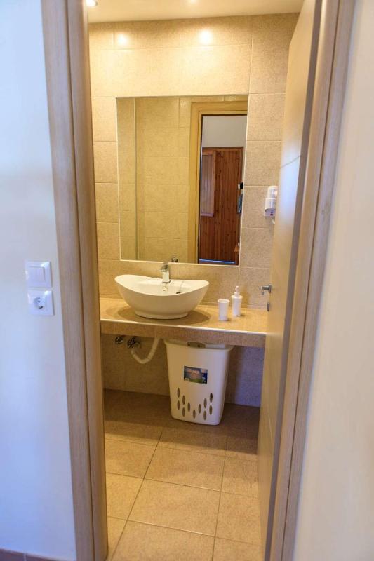 Triple Room image 3