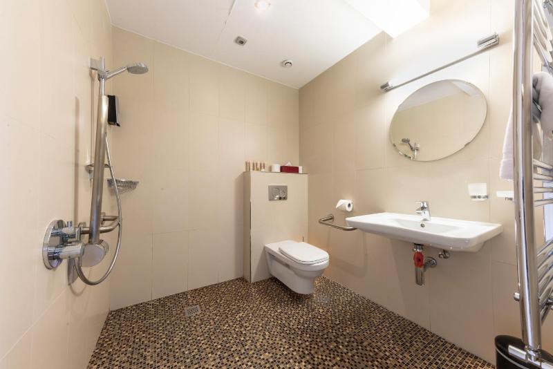 Classic Triple Room image 1