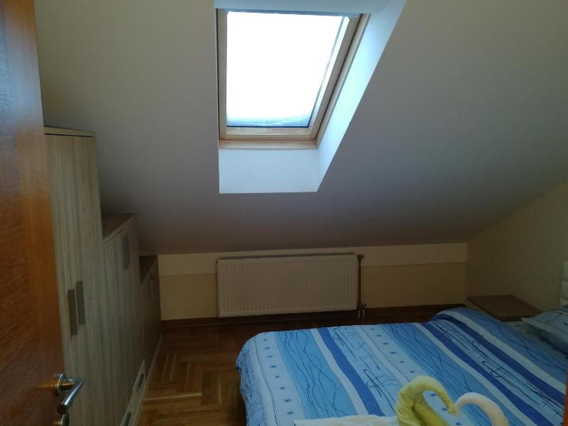 Deluxe Apartment image 3