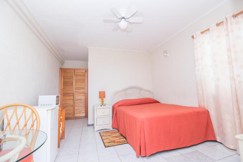 Rosewood Apartment Hotel - image 16