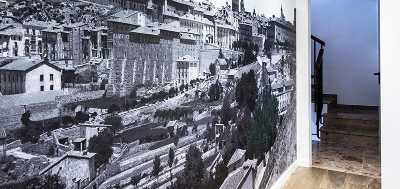 Apartment with Balcony image 2