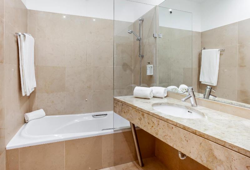 Suite image 4