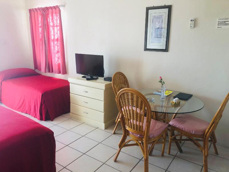 Rosewood Apartment Hotel - image 14