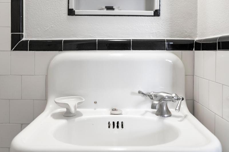 Standard 2 Double image 3