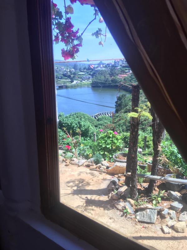Fair View Holiday Home - image 13