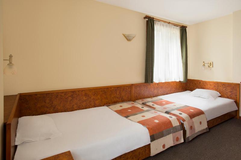 Single Room image 2
