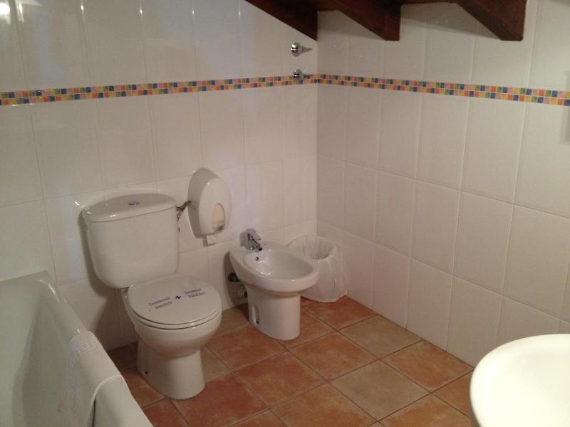 Quadruple Room image 3