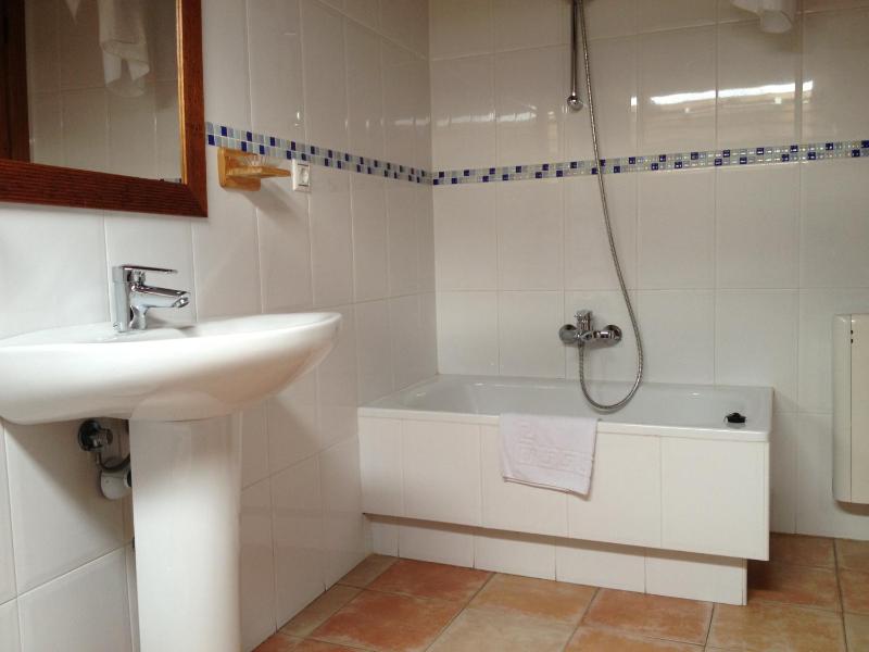 Triple Room image 3