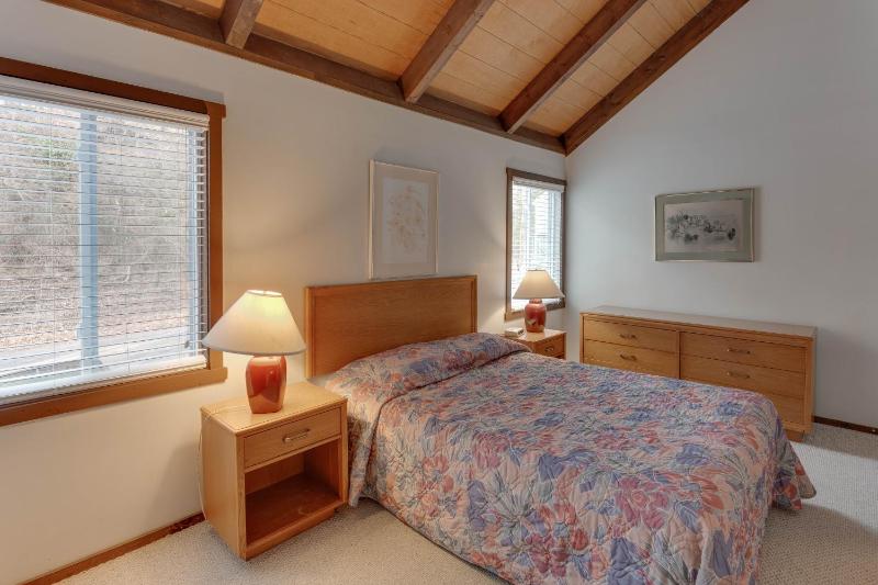 Chalet image 2