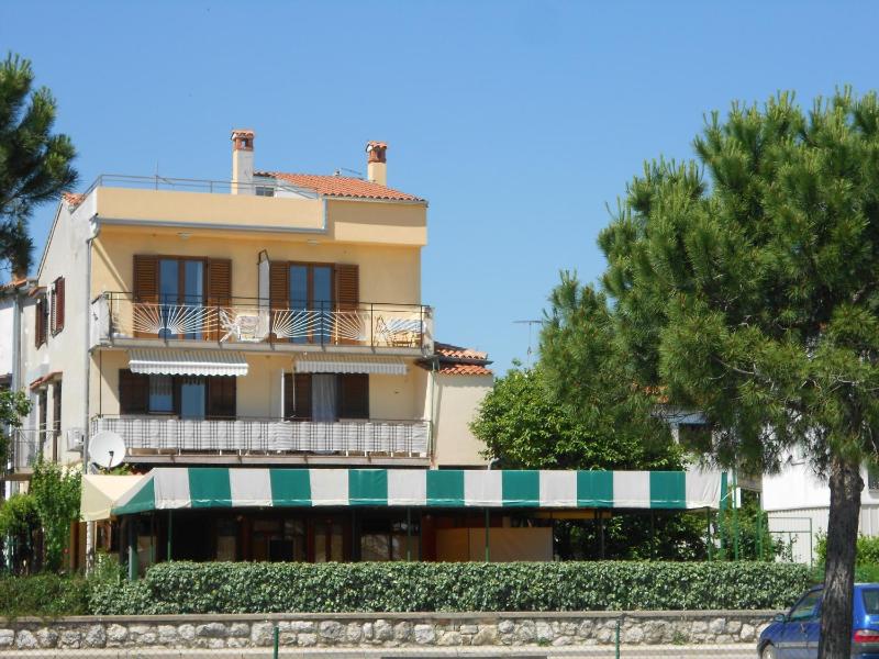 Stella Mare Apartments - image 18
