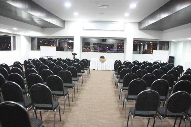 Hotel Boutique City Center - image 16