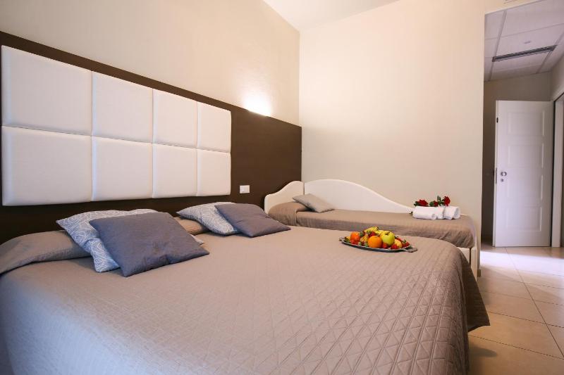 Hotel Bergamo - image 31