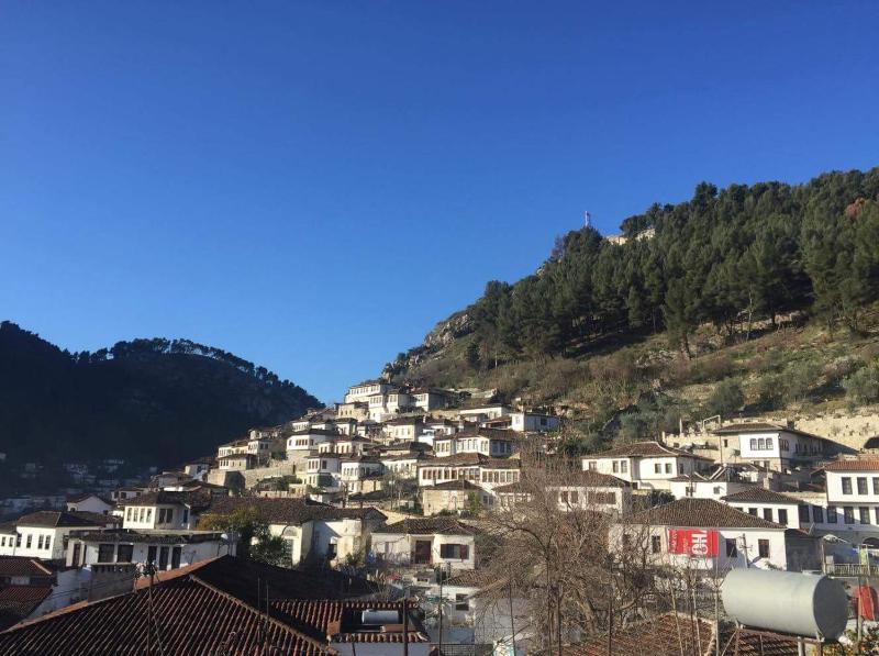 Guest House Baba Lluka - image 9