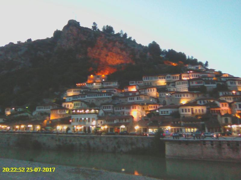 Guest House Baba Lluka - image 7