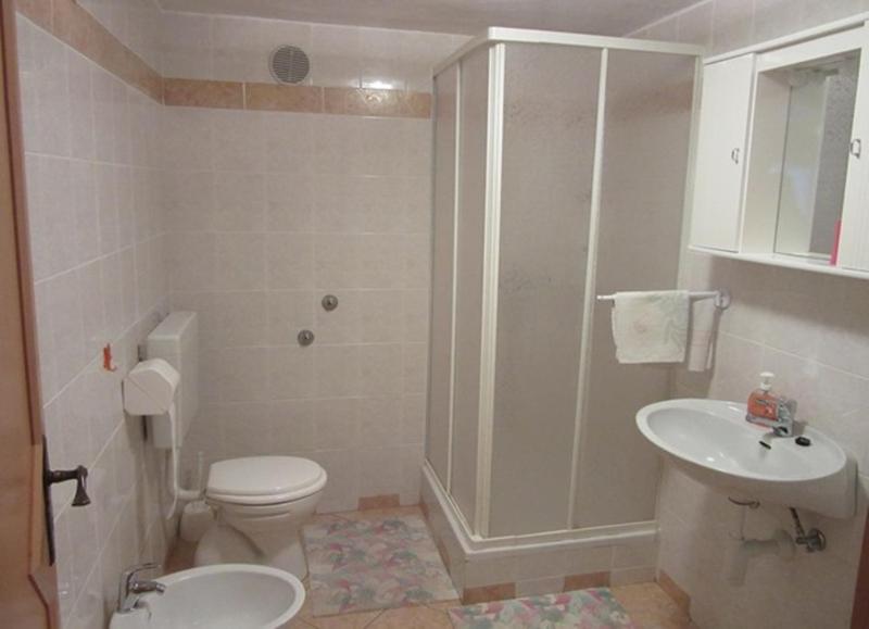 Apartment image 3