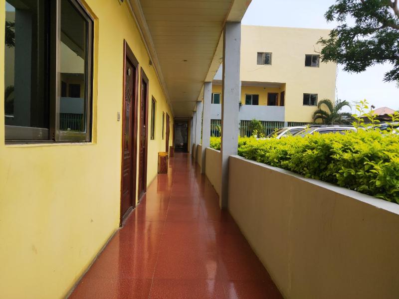 CHONG TI HOTEL - image 2