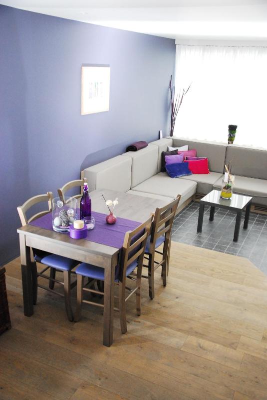 Large Double Room image 1