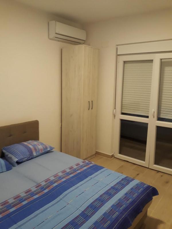 Studio Apartment image 1