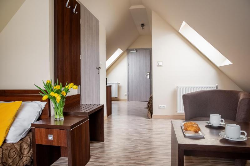 Studio Apartment image 2