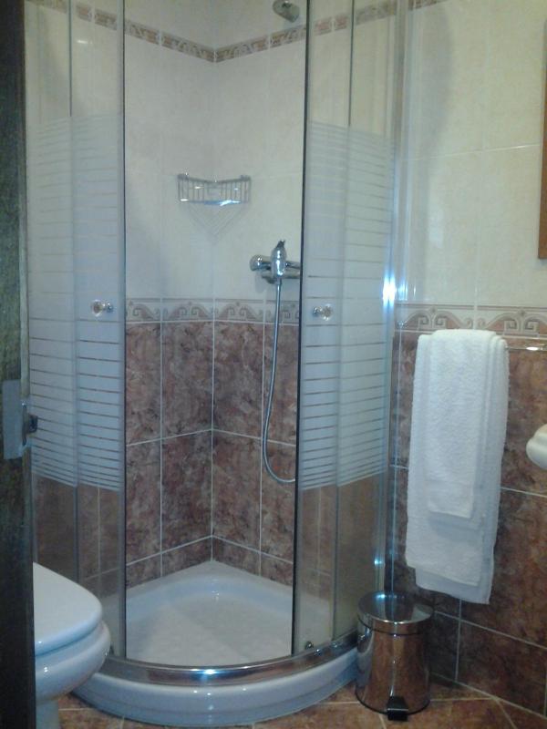 Double Room image 4