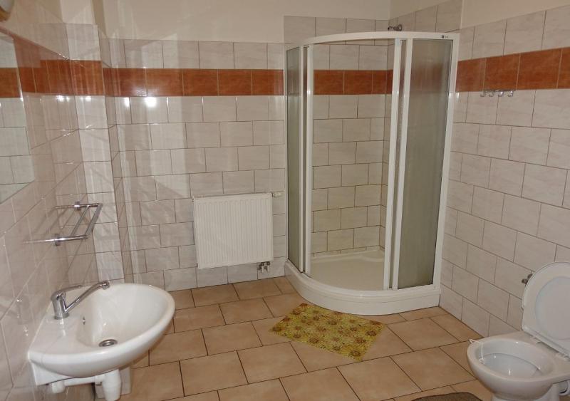 Double Room with Private Bathroom image 2
