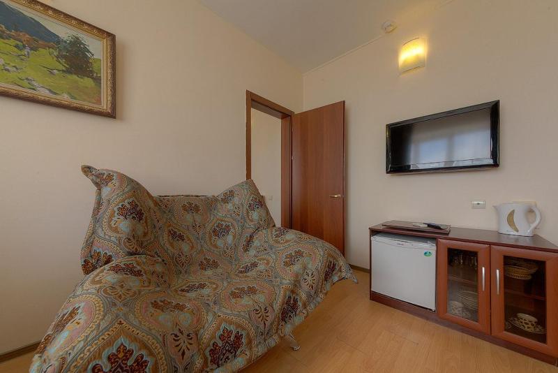 Deluxe Triple Room with Sea View image 1