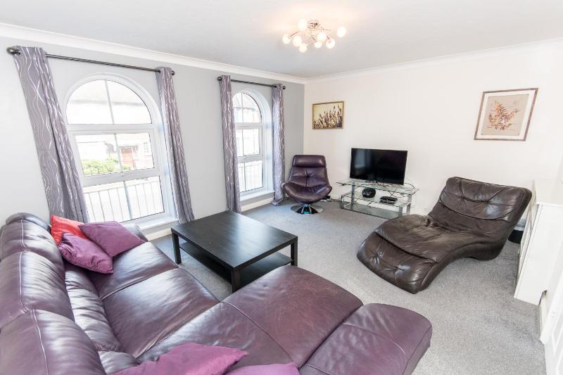 Town or Country - Jessie Terrace House Images