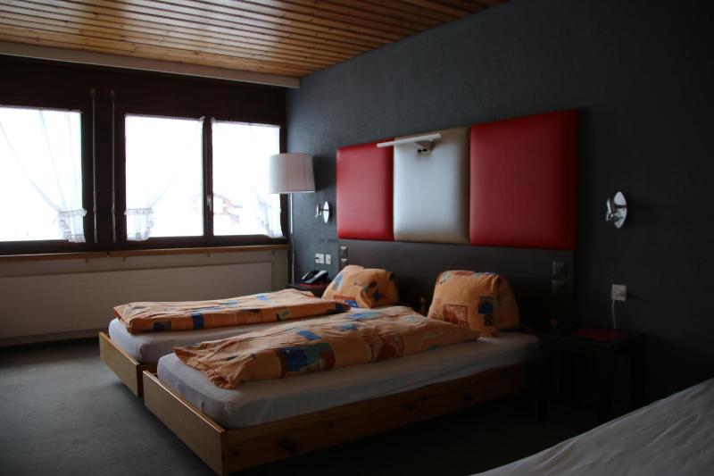 Double or Twin Room image 3