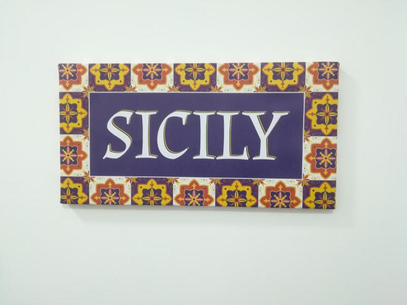 Deluxe Double Room with Extra Bed image 2