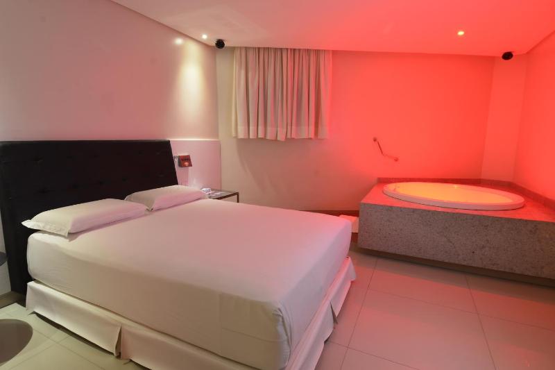 Eros Hotel - Adult Only - image 17