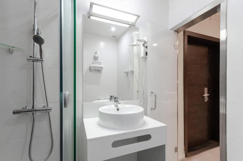 Inn Rossio Hotel - image 3