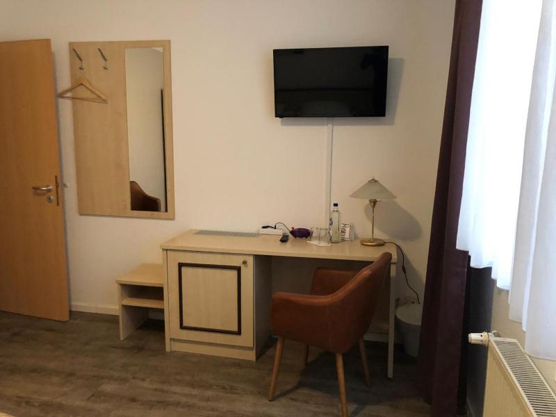 Double Room image 1
