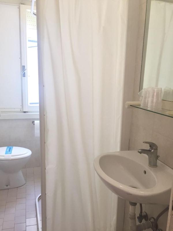 Triple Room image 1