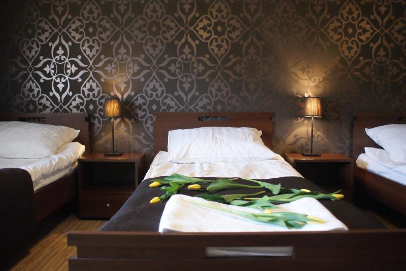 Comfort Triple Room image 2