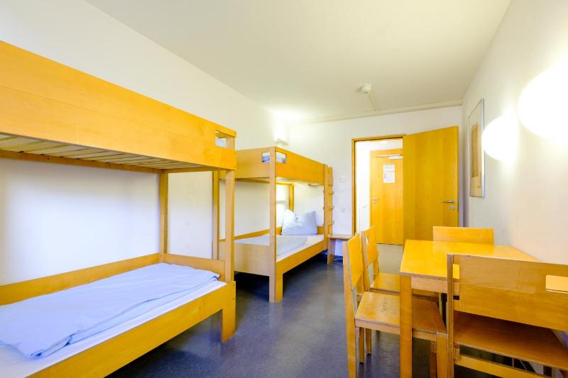 Quadruple Room with Shared Bathroom image 3