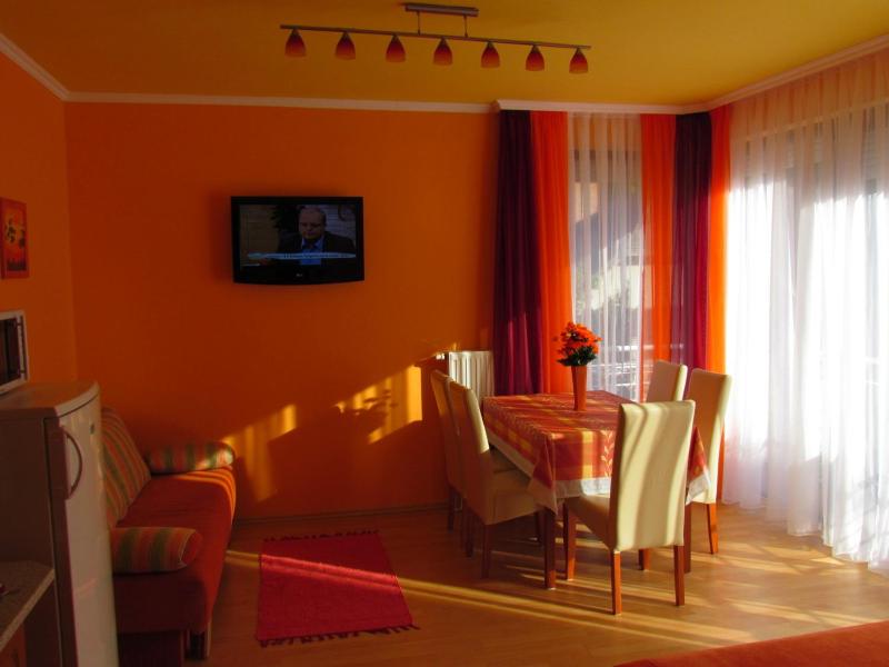 Balaton Beach Apartman - image 21