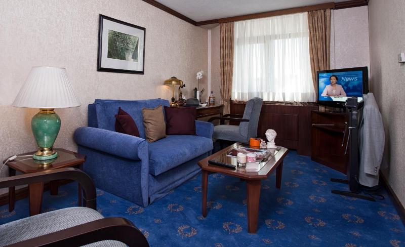 Suite image 4