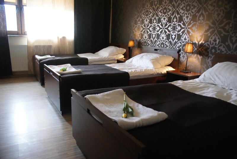 Comfort Triple Room image 1